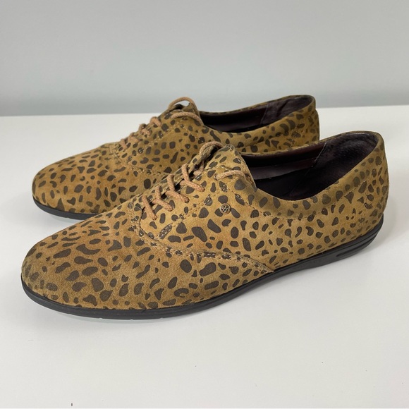 Easy Spirit JP Motion Cheetah Print sneakers Sz 9 - Picture 2 of 10